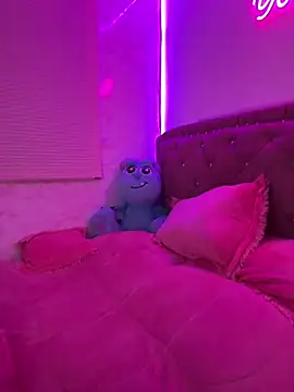 YovngBaby online show from 03/29/26, 04:34