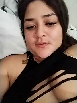 Liancy online show from 12/12/24, 03:43