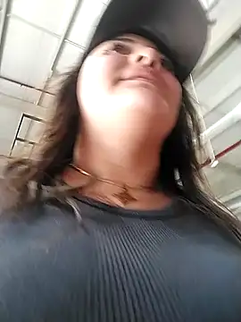 Liancy online show from 12/15/24, 05:42