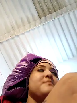 Liancy online show from 12/24/24, 03:05