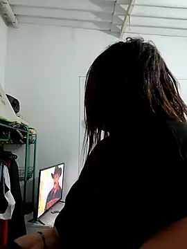 Liancy online show from 01/29/25, 04:05