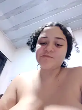 Liancy online show from 03/11/26, 01:55