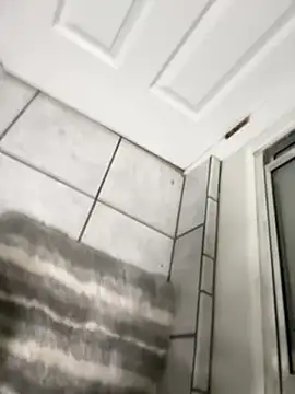 Snapshot of tongueispowerr6d9 chatting on 12/10/24, 01:44 tongueispowerr6d9 online show from 12/10/24, 01:44