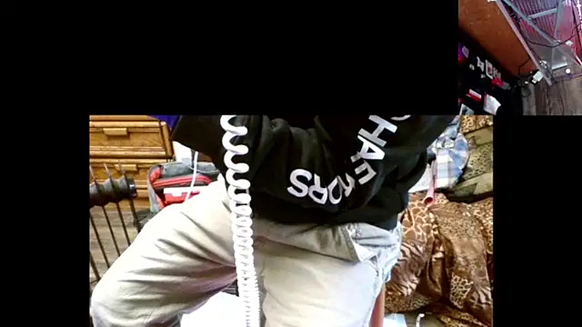 Snapshot of tongueispowerr6d9 chatting on 01/09/25, 01:45 tongueispowerr6d9 online show from 01/09/25, 01:45