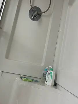 Snapshot of tongueispowerr6d9 chatting on 02/23/25, 06:49 tongueispowerr6d9 online show from 02/23/25, 06:49