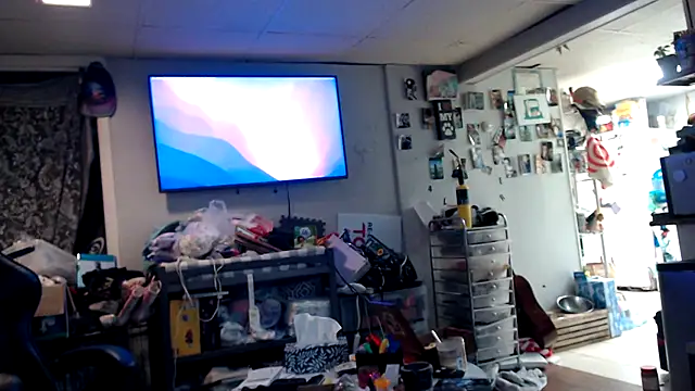 Snapshot of tongueispowerr6d9 chatting on 12/04/25, 06:01 tongueispowerr6d9 online show from 12/04/25, 06:01