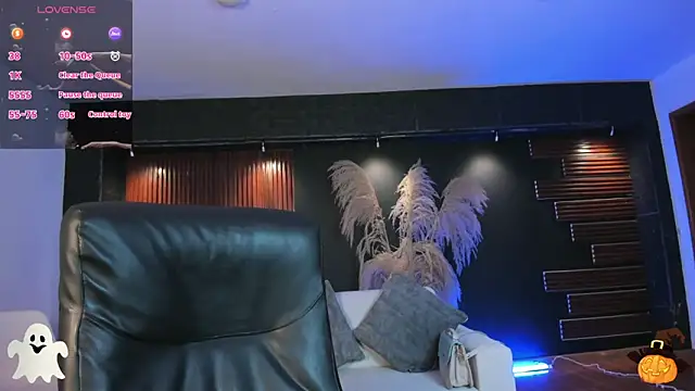 IsabellaaJoness online show from 10/30/25, 12:39