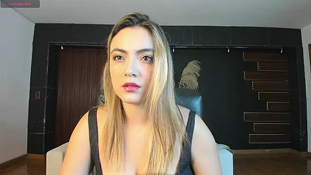 IsabellaaJoness online show from 02/05/26, 11:48