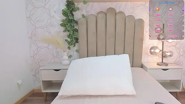 Roma  love online show from 12/14/25, 11:59