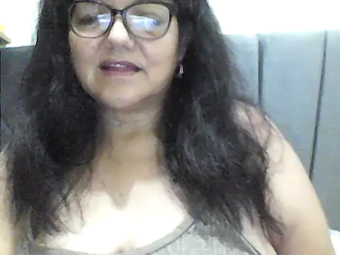 kassandra02 online show from 10/10/25, 02:05