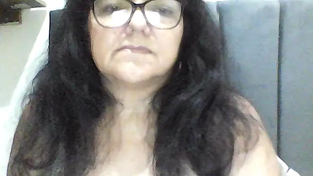 kassandra02 online show from 10/27/25, 02:26