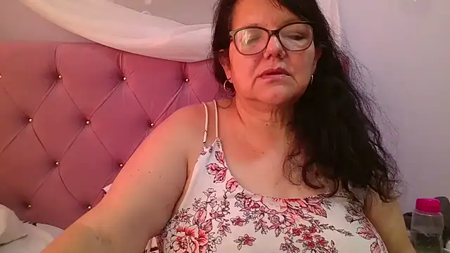 kassandra02 online show from 07/22/26, 01:25