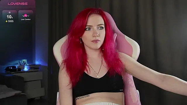 joyhannahh online show from 10/29/25, 03:36