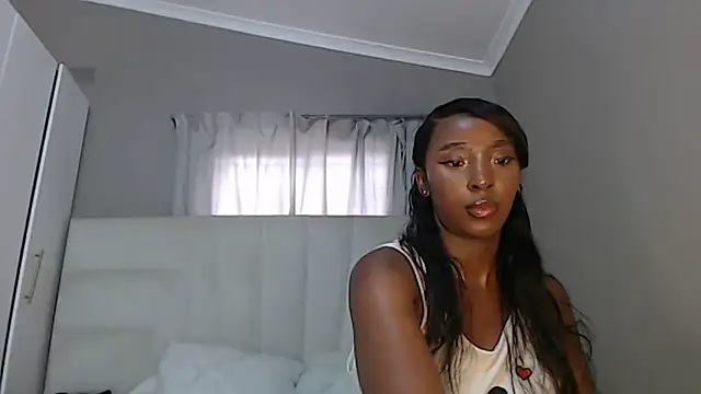 naughtyblackdolie online show from 01/10/25, 07:57