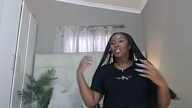 Snapshot of naughtyblackdolie chatting on 05/24/26, 11:37 naughtyblackdolie online show from 05/24/26, 11:37