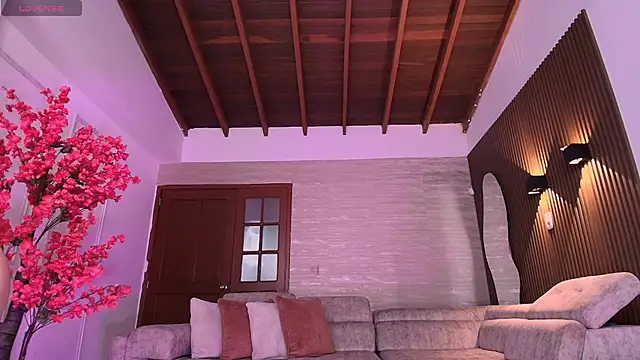 Anna parkker  online show from 03/11/26, 07:53