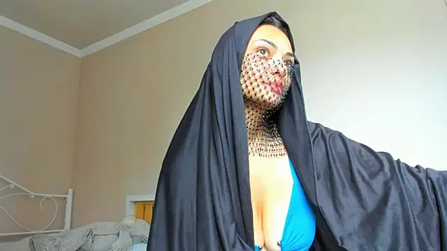 Snapshot of _cleopattra_ chatting on 06/19/26, 08:51 cleopattra online show from 06/19/26, 08:51
