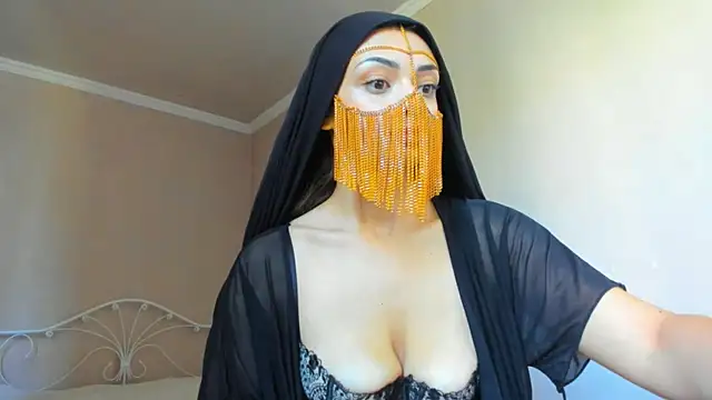 Snapshot of _cleopattra_ chatting on 07/17/26, 09:27 cleopattra online show from 07/17/26, 09:27