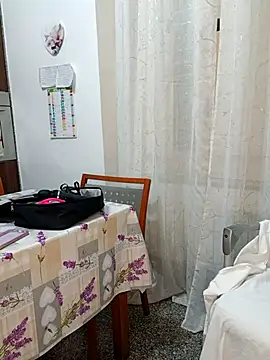 Snapshot of SexySweetPaola chatting on 04/22/26, 07:22 SexySweetPaola online show from 04/22/26, 07:22