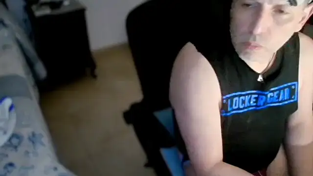 slzypvtpig online show from 03/24/26, 06:07