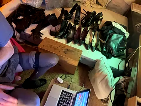 alexheels boots online show from 09/25/25, 01:09