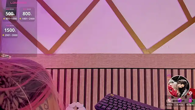 NinaInk online show from 12/19/25, 01:18