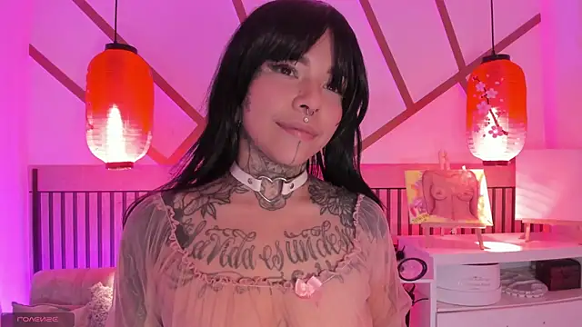 Snapshot of NinaInk chatting on 07/11/26, 12:41 NinaInk online show from 07/11/26, 12:41
