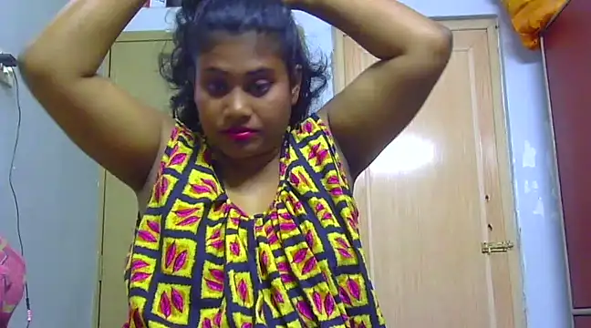 sexy roma online show from 12/28/24, 08:47