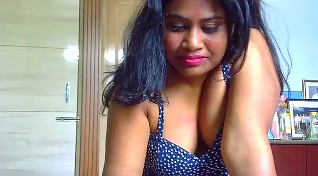 sexy roma online show from 03/14/25, 07:04