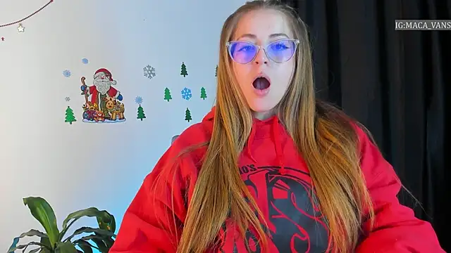 tekila   online show from 12/02/24, 10:45