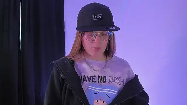 tekila   online show from 03/06/25, 10:58