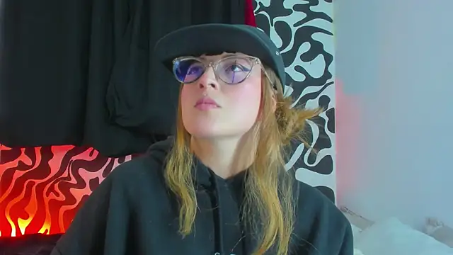 tekila   online show from 10/25/25, 08:25