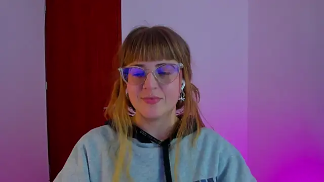 tekila   online show from 12/03/25, 03:36