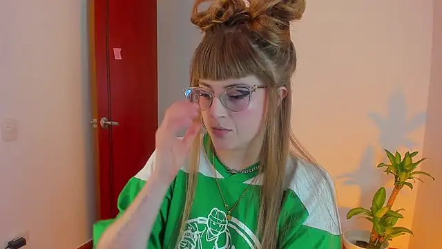 tekila   online show from 02/10/26, 08:46