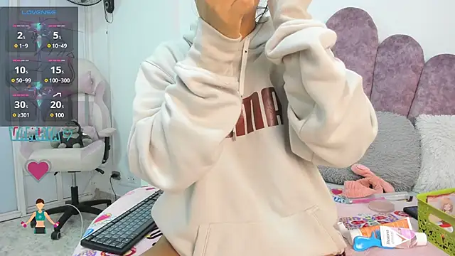 Valeria Fitness online show from 02/24/25, 12:05