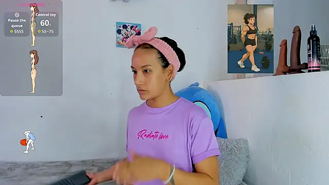 Snapshot of Valeria_Fitness chatting on 06/19/26, 07:06 Valeria Fitness online show from 06/19/26, 07:06