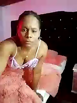 Camille rose  online show from 02/23/25, 09:59