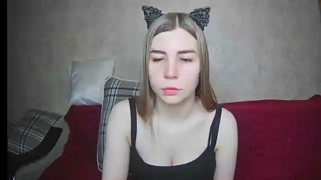 ElllaNuar online show from 03/06/25, 03:57