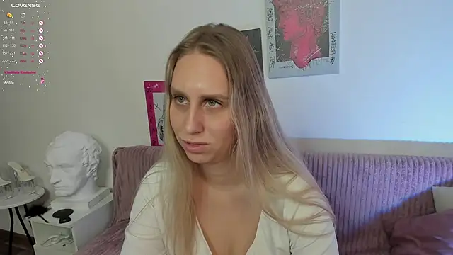 miissblonde online show from 01/12/25, 06:49