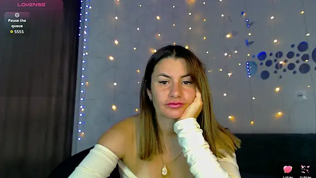 SuchAngel  online show from 10/28/25, 02:59