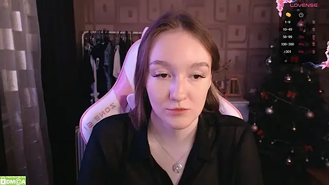 MoonlishSiren online show from 01/20/25, 10:26