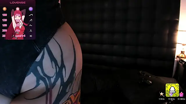 ValenGray online show from 05/20/26, 01:17
