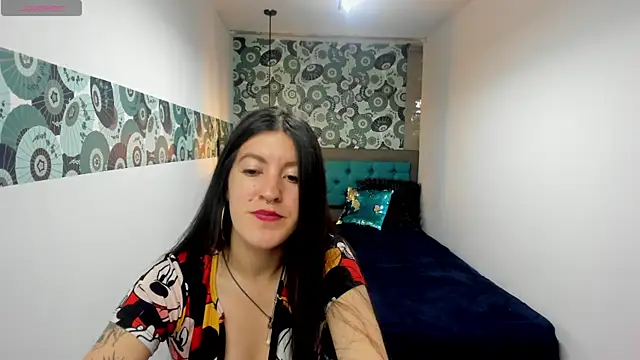 LiaCooper  online show from 01/23/25, 12:30
