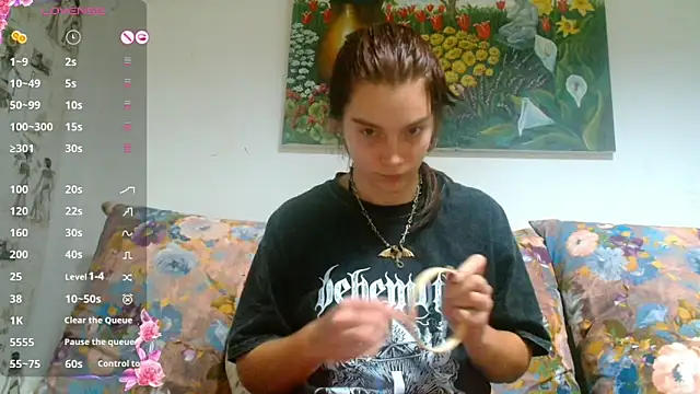 Sophie Bell online show from 12/13/24, 05:54