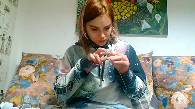 Sophie Bell online show from 12/27/24, 07:46