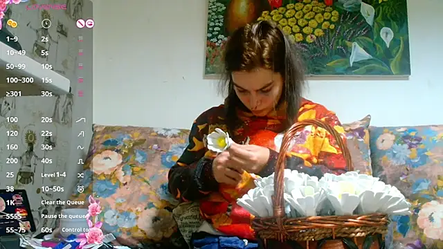 Sophie Bell online show from 12/28/24, 08:25