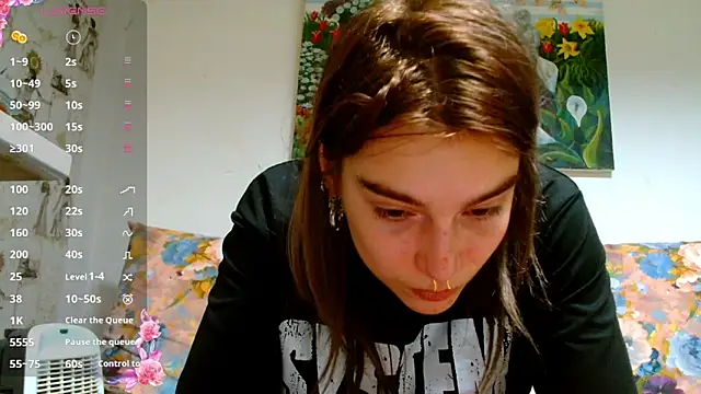 Sophie Bell online show from 01/08/25, 11:52