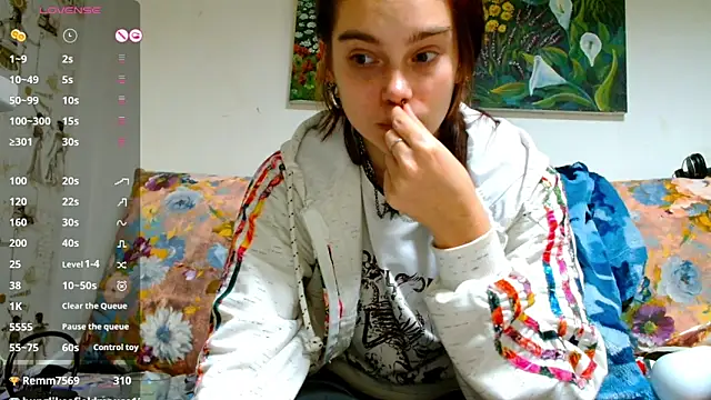 Sophie Bell online show from 02/01/25, 09:19