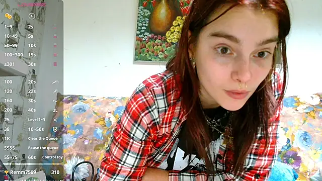 Sophie Bell online show from 02/06/25, 06:46