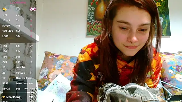 Sophie Bell online show from 02/19/25, 10:53